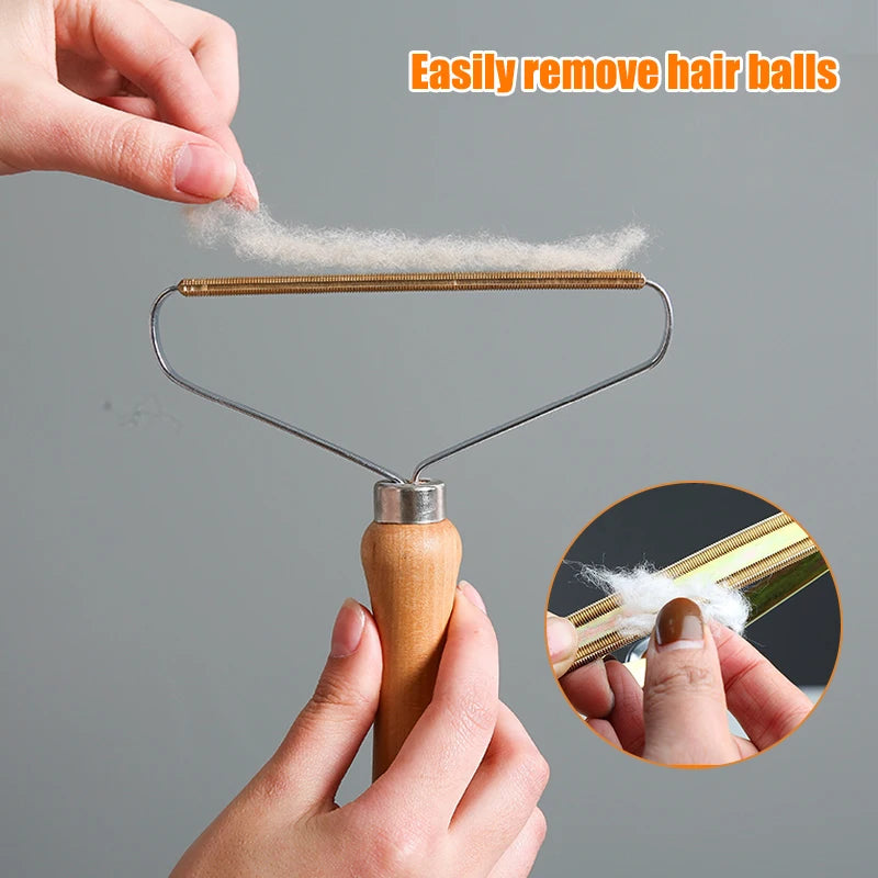 Portable Lint Remover & Pet Hair Remover Brush – Ideal for Clothes & Furniture